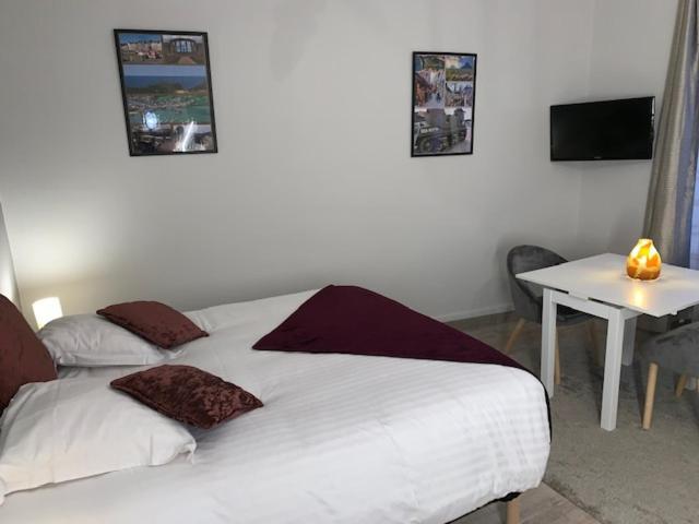 Appartement Rez De Chaussee Gold Beach バイユー エクステリア 写真